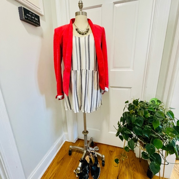 NWT LOFT Stripped Romper with Pockets 😍 - Picture 9 of 12